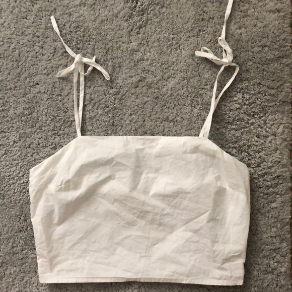 White crop top - Picture 2 of 5